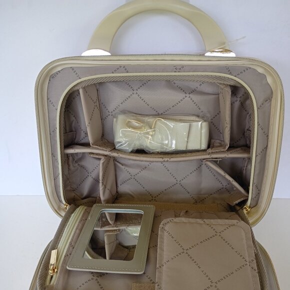 Marcy Mckenna The Essentials Milan Beauty Case Marble Gold hardware Case NWT - Picture 9 of 12